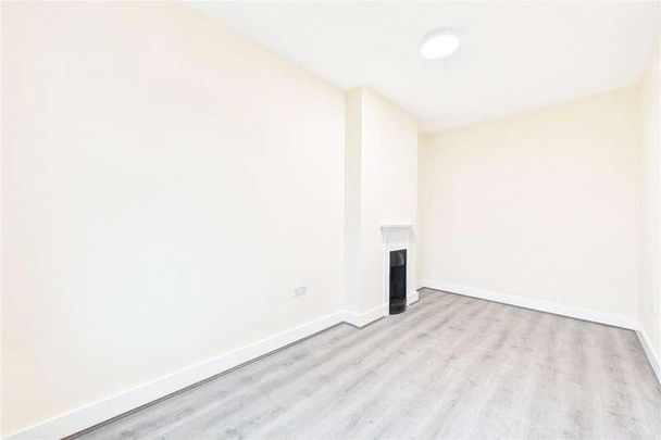 Newbury House, Andover Road, Newbury, Berkshire, RG14 - Photo 1