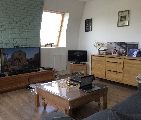 Dans petit château bel appartement F2 avec 2 places de parking et cave - Photo 2