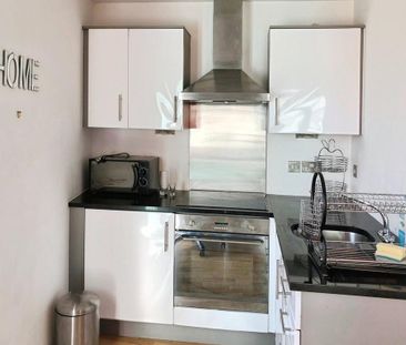 1 bedroom flat to rent - Photo 4