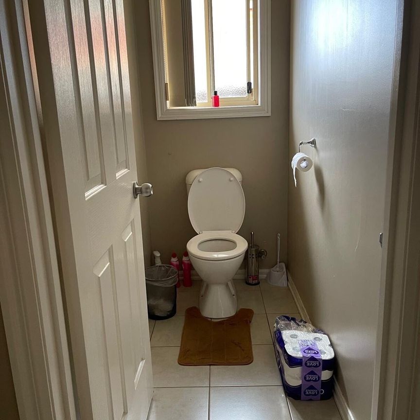 Hoppers Crossing - Photo 1