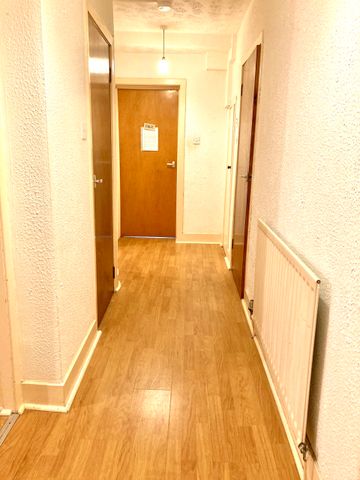 Hillhead Street, Glasgow, G12 8PX - Photo 5