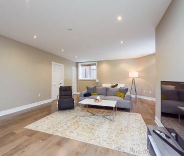 For Lease - 2243 Providence Road, Oakville, Ontario - Photo 2