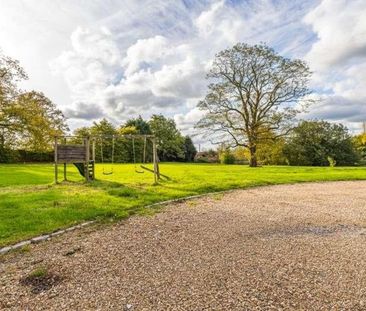 The Mount, Ifield, Crawley, West Sussex, RH11 - Photo 6