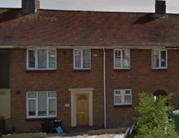 Mablethorpe Road Ground Floor Back Bedroom - Photo 1