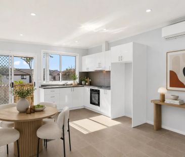 Spacious & updated granny flat in an ideal location - Photo 2