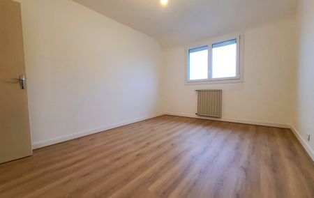 MAISON NON MEUBLEE – ERGUE-GABERIC 138 M² - Photo 3