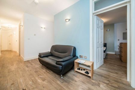 Queen Caroline Street, Hammersmith, W6 - Photo 3