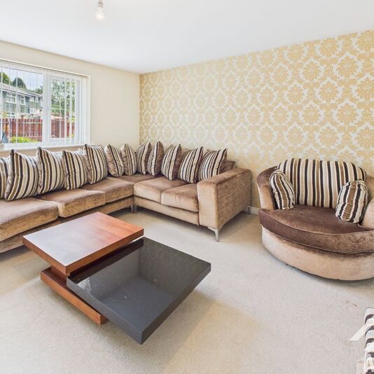 Kirkland Close, Blackburn - Photo 1