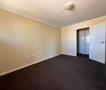 44 Loring Street - Photo 1