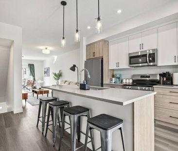 81 Street South West - Photo 3