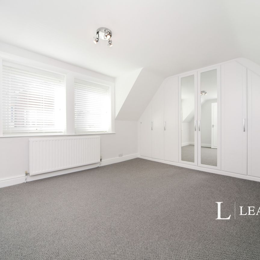 2 bedroom apartment to rent Sea Road, Felixstowe, IP11 - Photo 1