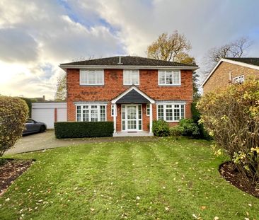 Crossacres, Woking, Surrey, GU22 - Photo 6