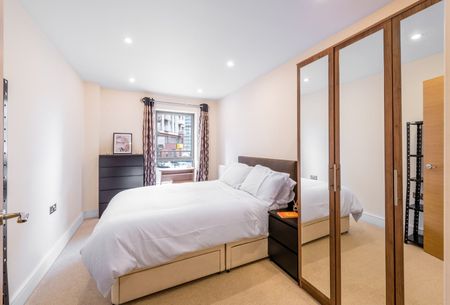 2 Bed Flat, Mercury House, E16 - Photo 4