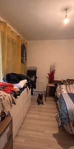 Location Appartement 2 pièces 41m² - Photo 3