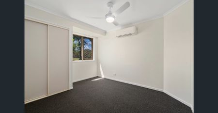 LARGE MODERN FAMILY HOME ON 1 Acre PARCEL OF LAND! - Photo 5