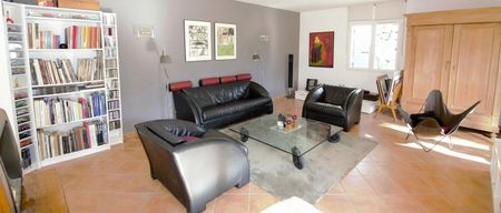 Villa • Village-Saint Julien-Saint Pierre - Photo 2