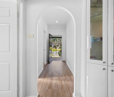 Family Favourite - Photo 6