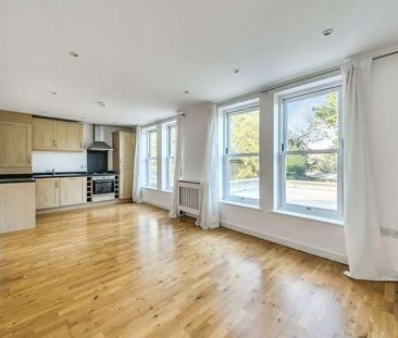 The Avenue, Worcester, KT4 - Photo 3