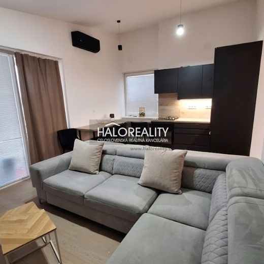 HALO reality - Prenájom, dvojizbový byt Biely Kostol, s terasou a parkovaním - Fotografia 1