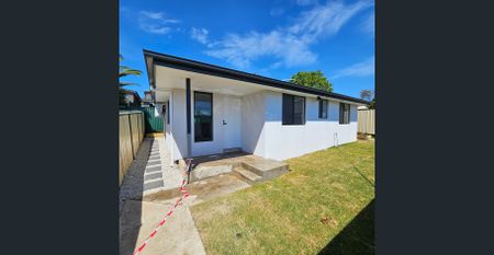 PREMIUM BRAND NEW! - Photo 5