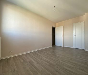 Location Appartement 3 pièces 57m² BESANCON 25000 - Photo 4