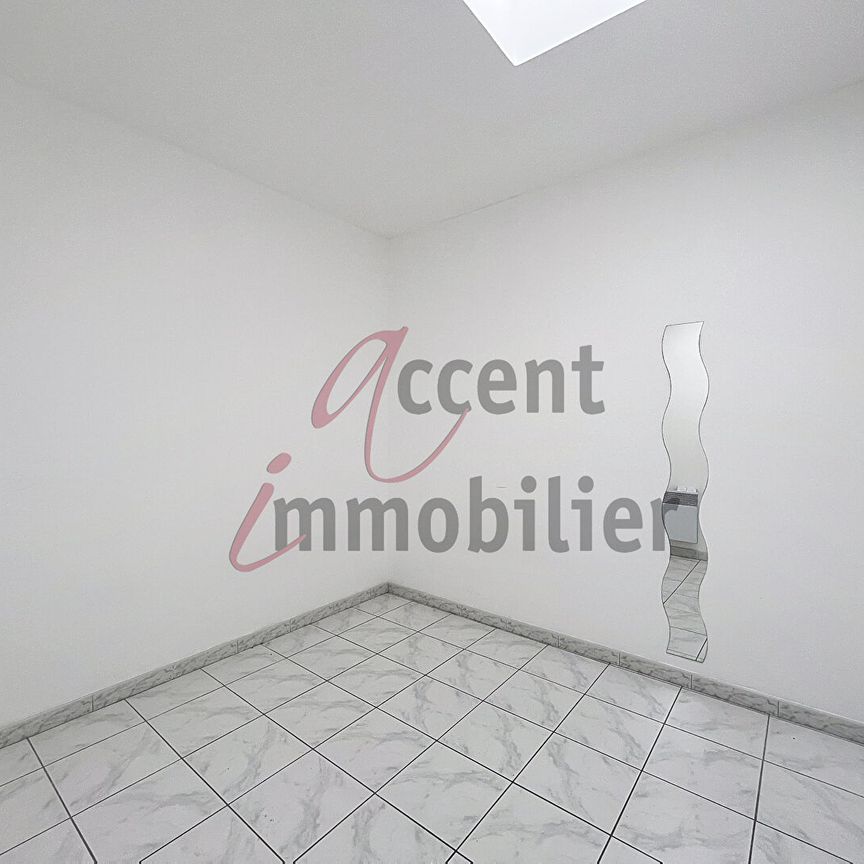 Appartement Cabannes 3 pièce(s) 66 m2 avec cour privative, - Photo 1