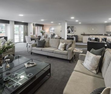 2 bedroom retirement property to rent - Photo 2