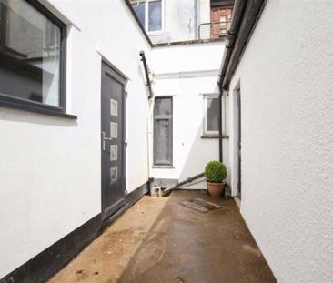 Bishopthorpe Road, Horfield, BS10 5AD - Photo 1