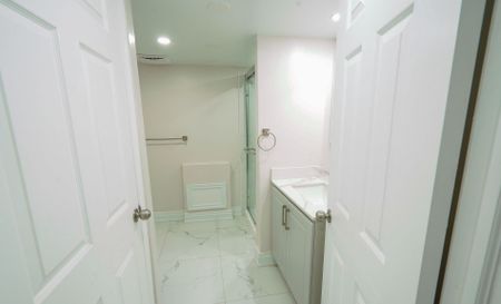 For Lease - 123 Kingswood Drive Unit# Bsmt, Brampton, Ontario - Photo 5