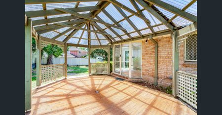 Family Home in a Prime Glenwood Location - Photo 5