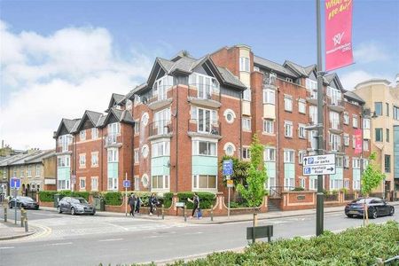 Hartfield Road, Central Wimbledon, SW19 - Photo 3