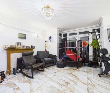 Higher Drive, Purley, CR8 - Photo 1