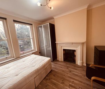 2 bedroom flat to rent - Photo 6