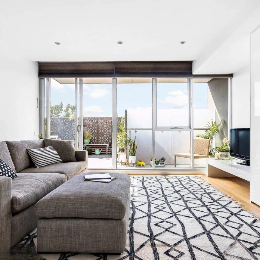 Modern One Bedroom With Oversized Balcony - Photo 1