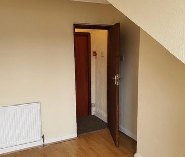 Room in a Shared House, Linden Road, LS11 - Photo 6