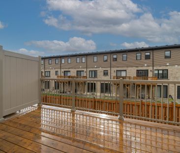 For Lease - 25 Tobias Lane, Barrie, Ontario - Photo 4