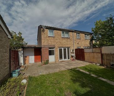3 Bed Semi-Detached House, Medway Close, CR0 - Photo 6
