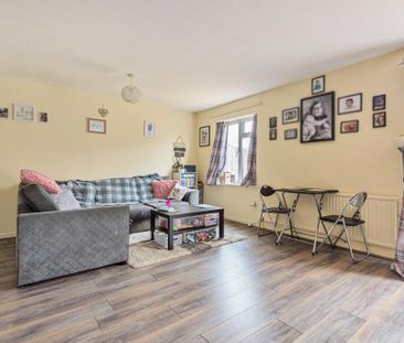 3 bedroom terraced house to rent - Photo 2