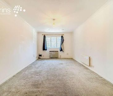 Aragon Court, Bracknell, RG12 - Photo 5