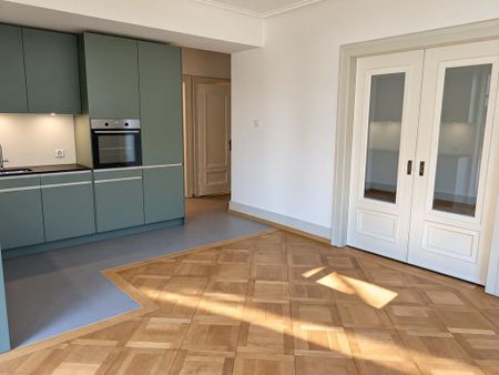 Sanierte Altbauwohnung mit viel Charme - Photo 4