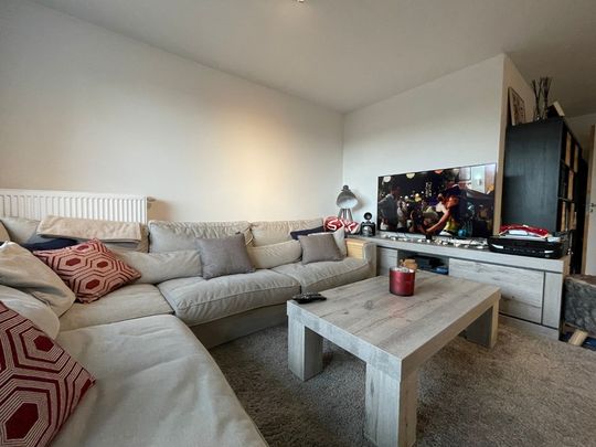 TE HUUR: Instapklaar 2-slaapkamerappartement in centrum Wingene. - Foto 1