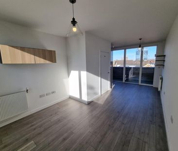 Lennard Road, Croydon - Photo 1