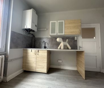 Location Appartement 3 pièces 72m² BEAUMONT 63110 - Photo 2