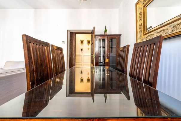 3 bedroom luxury Apartment for rent in Seville, Spain - Photo 1