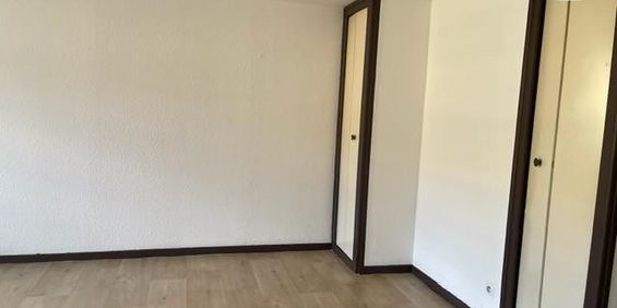 Location Appartement 2 pièces 45m² TOURNUS 71700 - Photo 3