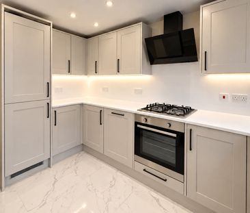 2 Bed Flat, Grovewood House, NW2 - Photo 5