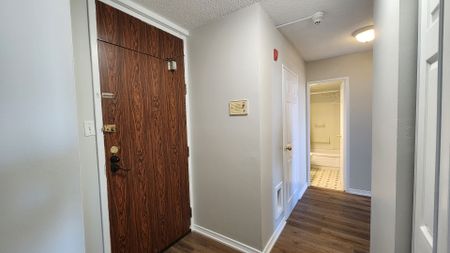 For Lease - 2020 Jasmine Crescent Unit# 1406, Beacon Hill North - South and Area, Ontario - Photo 5