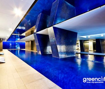 "Lumiere" North Facing - Stunning views of CBD & beyond - Photo 1