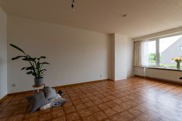 Ruim 2 slaapkamer appartement met garage in Boechout! - Photo 1