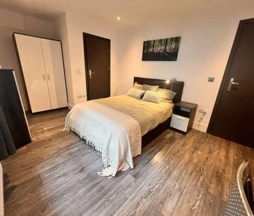 Broadway, PE1 - Photo 2